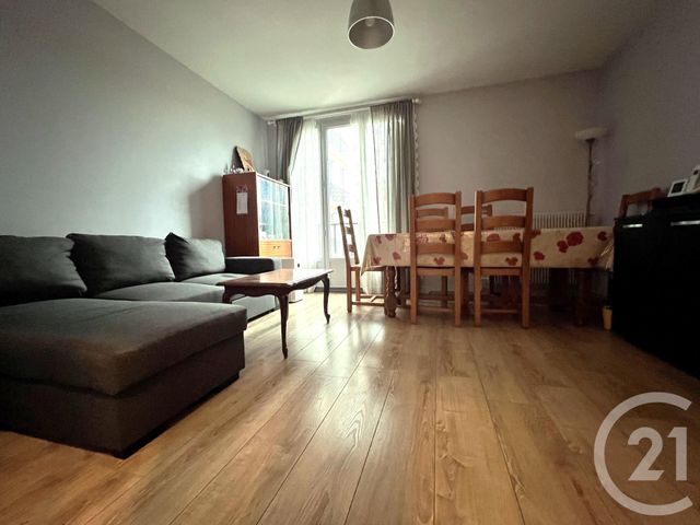 Appartement F3 à vendre - 3 pièces - 62.15 m2 - ETAMPES - 91 - ILE-DE-FRANCE - Century 21 C.I Conseils