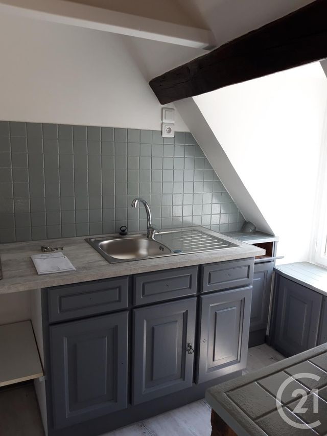 Studio à louer - 1 pièce - 23.0 m2 - ETAMPES - 91 - ILE-DE-FRANCE - Century 21 C.I Conseils
