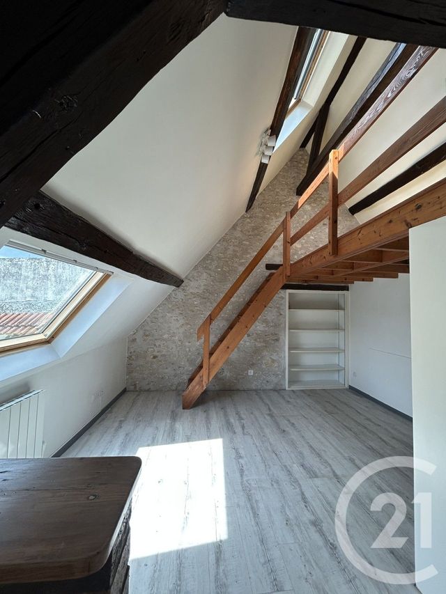 Appartement Studio à louer - 1 pièce - 23.0 m2 - ETAMPES - 91 - ILE-DE-FRANCE - Century 21 C.I Conseils