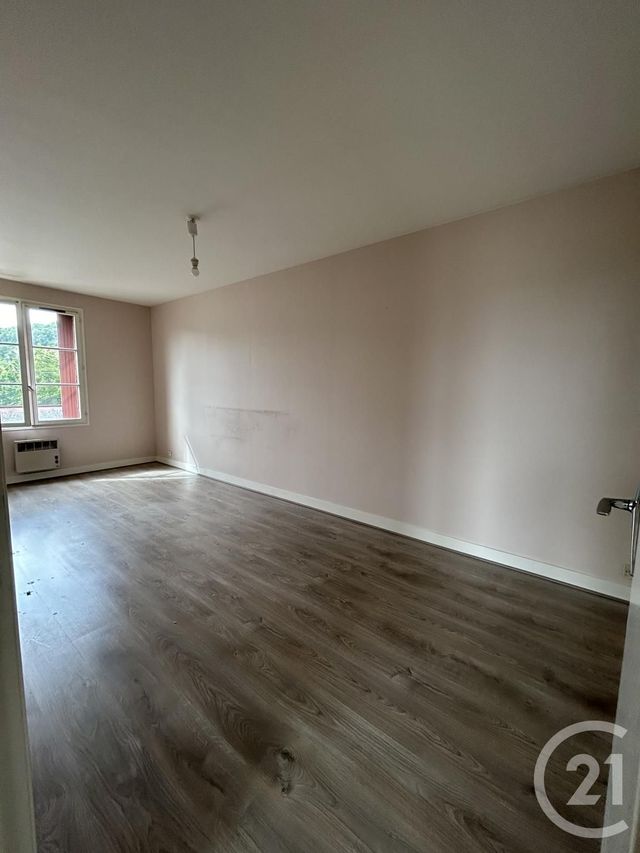 Appartement F2 à louer - 2 pièces - 57.48 m2 - ETAMPES - 91 - ILE-DE-FRANCE - Century 21 C.I Conseils