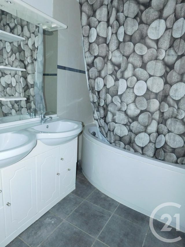 Appartement T3 à louer - 3 pièces - 50.0 m2 - ANGERVILLE - 91 - ILE-DE-FRANCE - Century 21 C.I Conseils