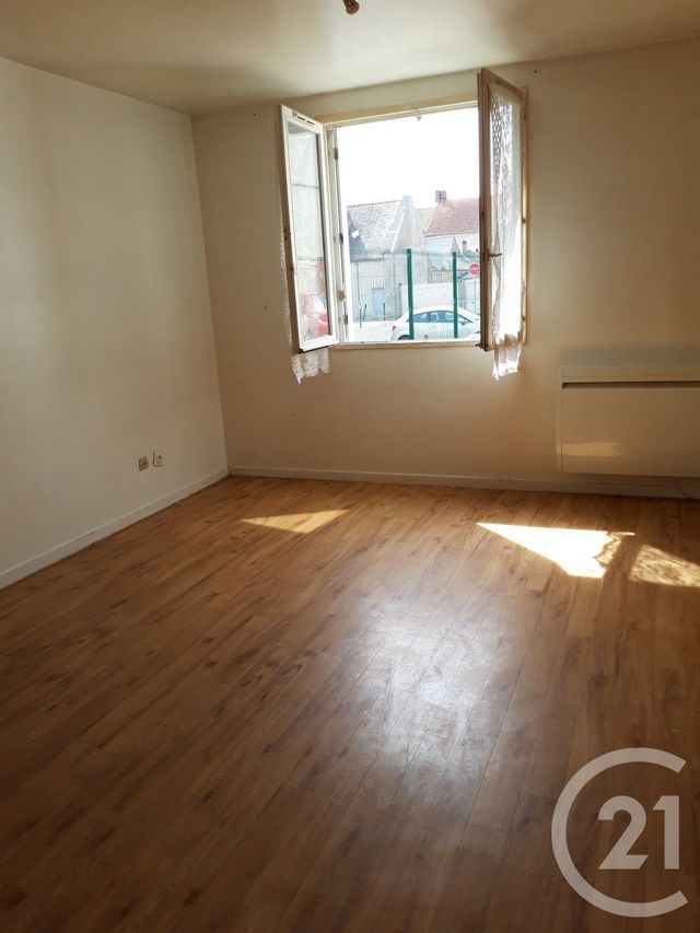 Appartement Studio à louer - 1 pièce - 22.57 m2 - ANGERVILLE - 91 - ILE-DE-FRANCE - Century 21 C.I Conseils
