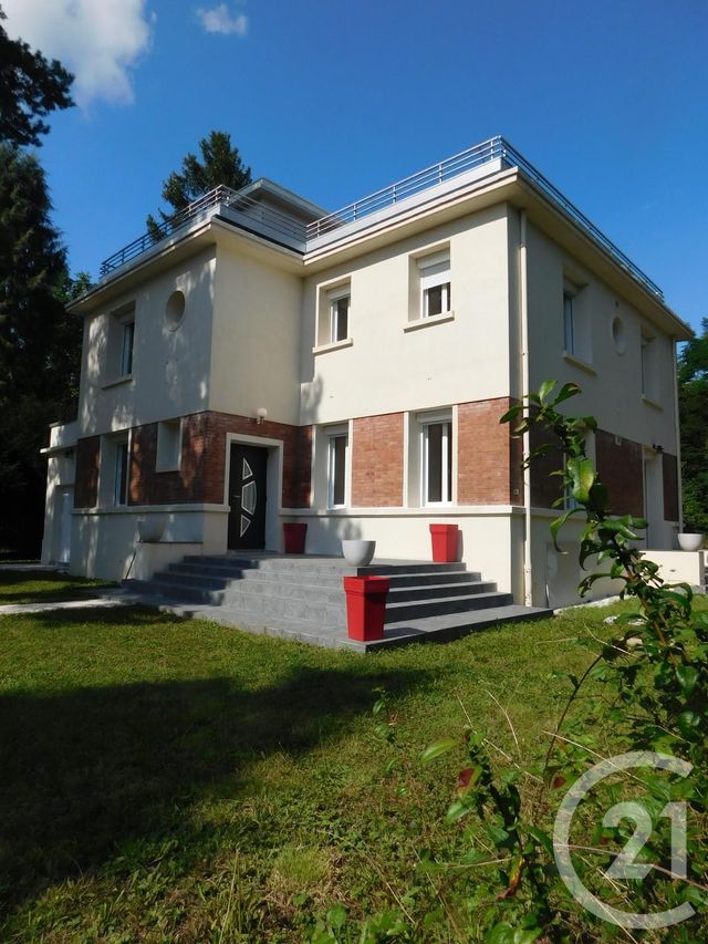 Appartement Studio à louer VERT LE PETIT