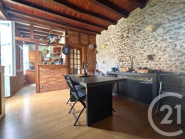 Appartement à vendre - 2 pièces - 45.06 m2 - CHALO ST MARS - 91 - ILE-DE-FRANCE - Century 21 C.I Conseils