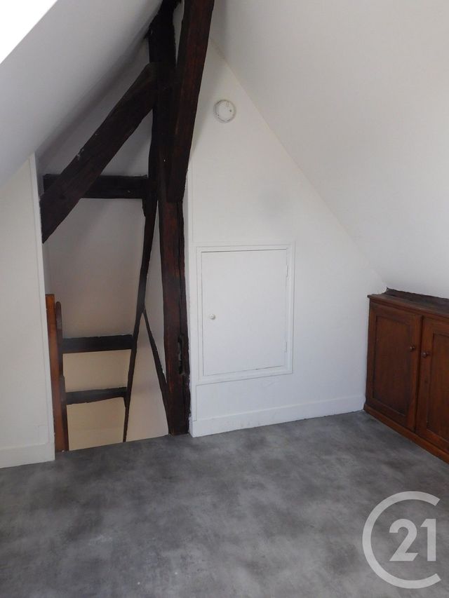 Appartement Studio double cabine à louer - 2 pièces - 39.52 m2 - ETAMPES - 91 - ILE-DE-FRANCE - Century 21 C.I Conseils