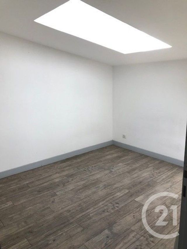 Appartement F1 à louer - 1 pièce - 33.07 m2 - ANGERVILLE - 91 - ILE-DE-FRANCE - Century 21 C.I Conseils