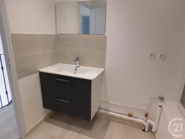 Appartement à louer - 2 pièces - 50.48 m2 - MORIGNY CHAMPIGNY - 91 - ILE-DE-FRANCE - Century 21 C.I Conseils