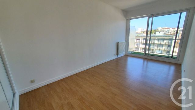 Appartement F3 à vendre - 3 pièces - 68.5 m2 - MELUN - 77 - ILE-DE-FRANCE - Century 21 C.I Conseils