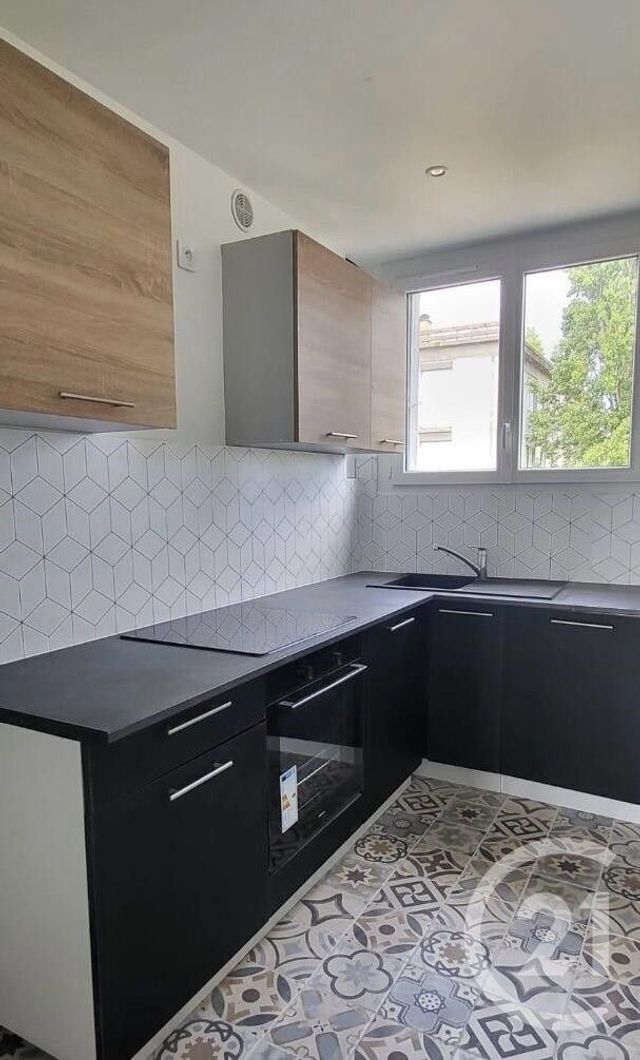 Appartement F4 à vendre - 4 pièces - 67.77 m2 - ETAMPES - 91 - ILE-DE-FRANCE - Century 21 C.I Conseils