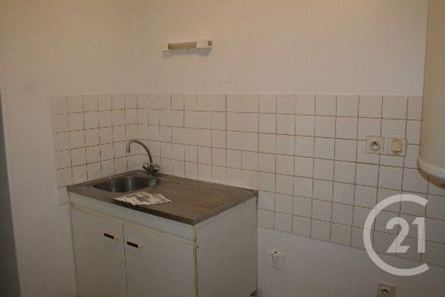 Appartement F1 à louer - 1 pièce - 24.0 m2 - ETAMPES - 91 - ILE-DE-FRANCE - Century 21 C.I Conseils