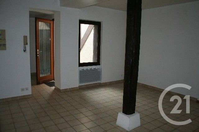 Appartement F1 à louer - 1 pièce - 24.0 m2 - ETAMPES - 91 - ILE-DE-FRANCE - Century 21 C.I Conseils