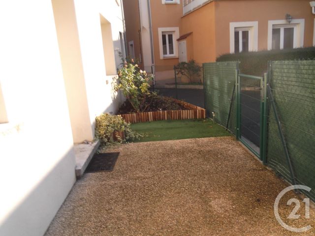 Appartement F4 à louer - 4 pièces - 81.0 m2 - SERMAISES - 45 - CENTRE - Century 21 C.I Conseils