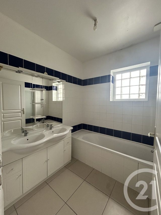 Appartement F3 à louer - 3 pièces - 68.74 m2 - ANGERVILLE - 91 - ILE-DE-FRANCE - Century 21 C.I Conseils