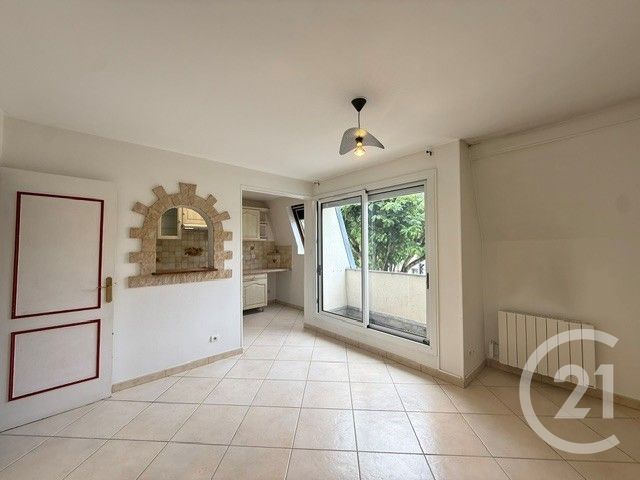 Appartement F2 à louer - 2 pièces - 52.69 m2 - ETAMPES - 91 - ILE-DE-FRANCE - Century 21 C.I Conseils