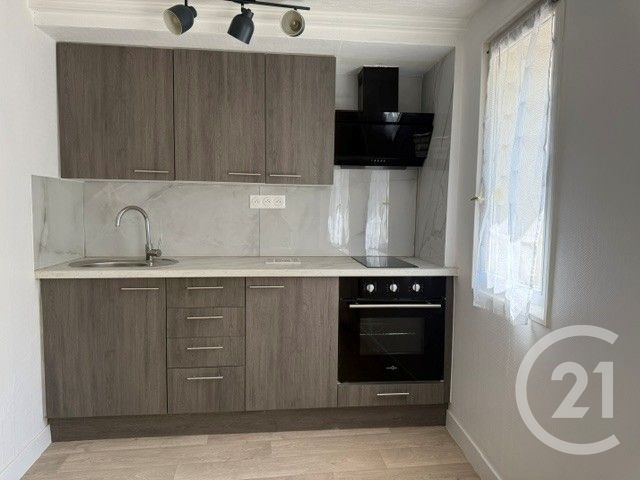 Appartement Studio à louer - 1 pièce - 23.73 m2 - ETAMPES - 91 - ILE-DE-FRANCE - Century 21 C.I Conseils