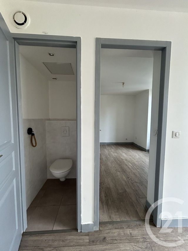 Appartement F2 à louer - 2 pièces - 30.42 m2 - ANGERVILLE - 91 - ILE-DE-FRANCE - Century 21 C.I Conseils