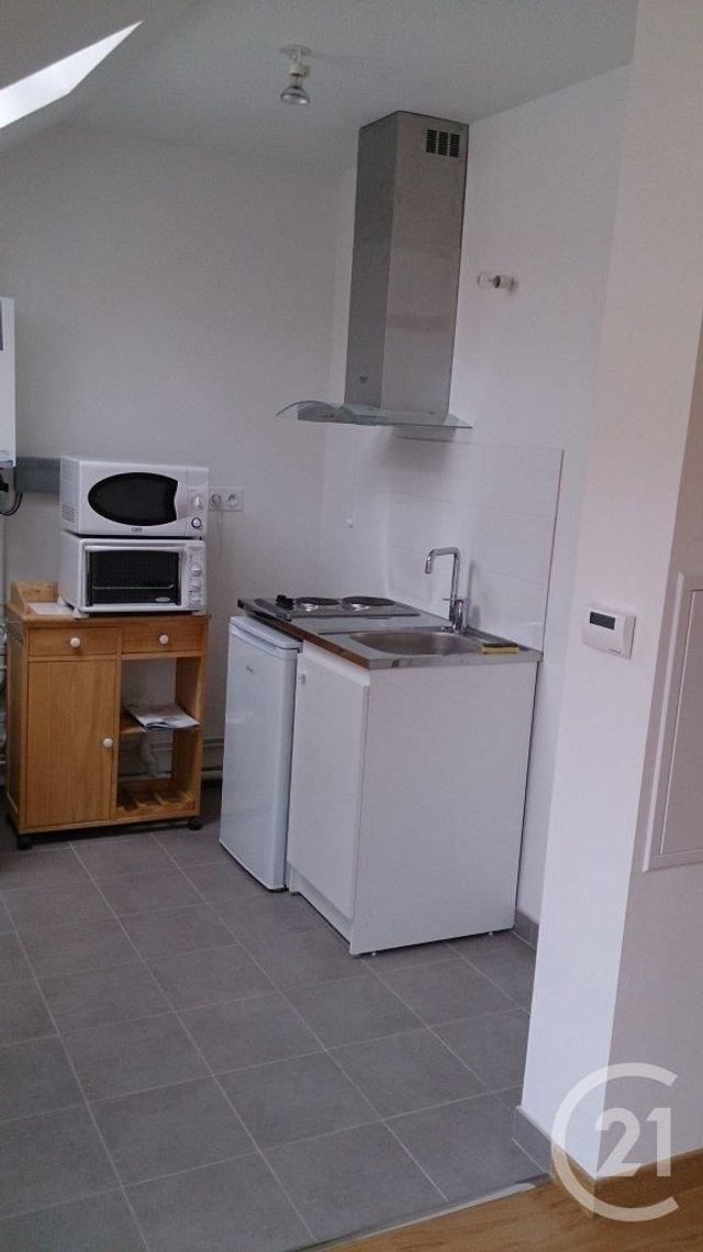 Appartement Studio à louer - 1 pièce - 27.0 m2 - ETRECHY - 91 - ILE-DE-FRANCE - Century 21 C.I Conseils